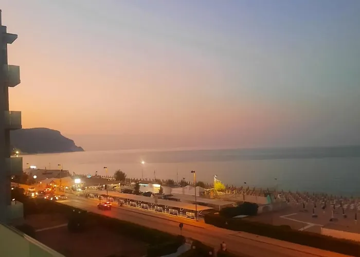 아파트 Il Balcone Sul Conero